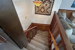 Brookstone Pines 3 Bedroom Home by RedAwning