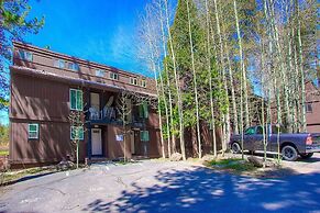 Park View Paradise 3 Bedroom Condo by RedAwning