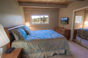 Park View Paradise 3 Bedroom Condo by RedAwning