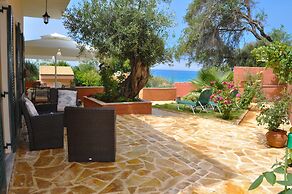 House Angelos D With sea View and Private Garden - Agios Gordios Beach