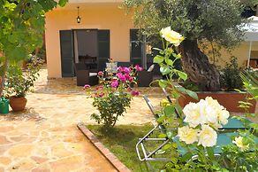 House Angelos D With sea View and Private Garden - Agios Gordios Beach
