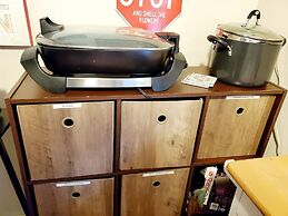 Room-cozy Yellow Queen Bed By Yale U