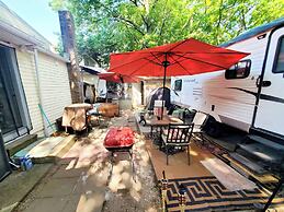 Room-cozy Yellow Queen Bed By Yale U