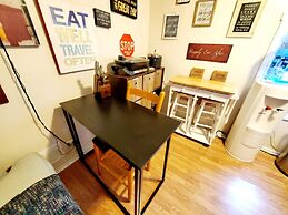 Room-cozy Yellow Queen Bed By Yale U