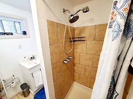 Room-cozy Yellow Queen Bed By Yale U