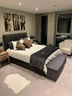 Charming 2-bed Apartment in London