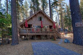 Smokey Joes 5 Bedroom Cabin by RedAwning