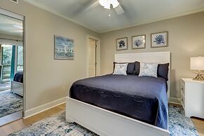 10c Amelia Landings 2 Bedroom Condo by RedAwning