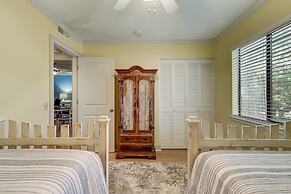 10c Amelia Landings 2 Bedroom Condo by RedAwning