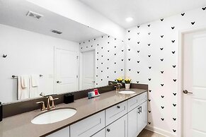 4214 Paragraph Drive