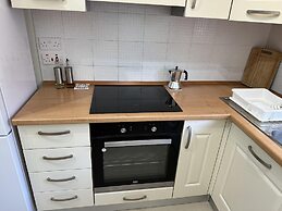 Ewa Apt - 3-bed Near Sliema - St Julians Seafront