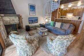 Spiral Staircase 4 Bedroom Home by RedAwning