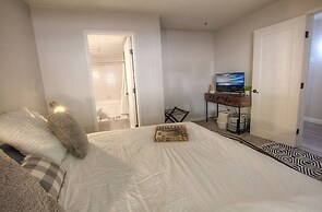 Taste Of Burgundy 1 Bedroom Condo by RedAwning