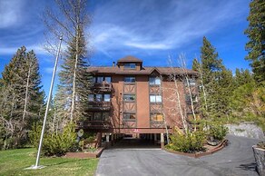 Taste Of Burgundy 1 Bedroom Condo by RedAwning