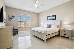 4804 Cayview Avenue #401