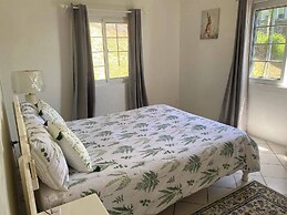 Stunning 3 bed Villa, Balcony and sea View