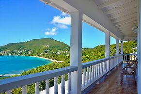 Stunning 3 bed Villa, Balcony and sea View