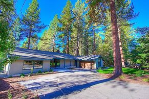 Blue Laulea 2 Bedroom Home by RedAwning
