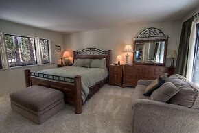 Blue Laulea 2 Bedroom Home by RedAwning
