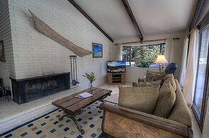 Blue Laulea 2 Bedroom Home by RedAwning