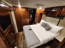 Paradise on lake harris