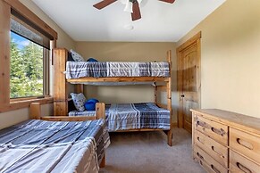 Stage Coach Run 5 Bedroom Home by RedAwning