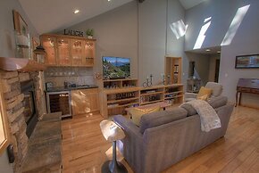 Gale Force Wind 4 Bedroom Home by RedAwning