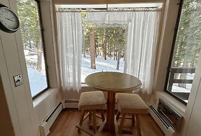 Tumbleweed Pines 3 Bedroom Home by RedAwning