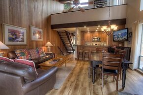 Kingswood Cornerview 4 Bedroom Home by RedAwning