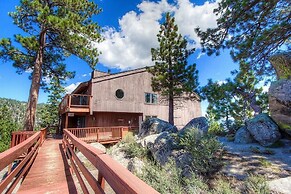 Lakescape 3 Bedroom Condo by RedAwning