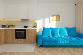 Zdziechowskiego Apartment by Renters