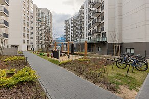 Zdziechowskiego Apartment by Renters