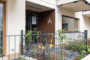 Zdziechowskiego Apartment by Renters