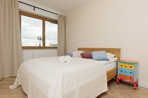 Zdziechowskiego Apartment by Renters