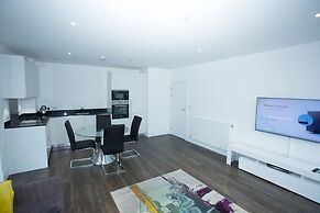 Highview 2-bed Apartment in London
