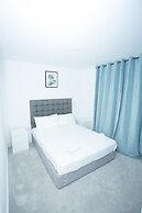 Highview 2-bed Apartment in London