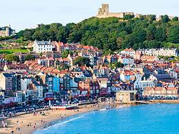 Pine Boutique Lodge With hot tub for Couples & dog