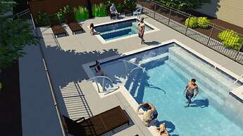 Skyline 102 Mountain View Townhouse-AC-Heated Pool; Hot tub