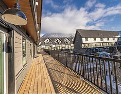 Skyline 207 - Mountain View Townhouse-AC - Heated Pool - Hot Tub