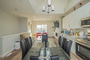 Skyline 207 - Mountain View Townhouse-AC - Heated Pool - Hot Tub