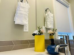 Skyline 205 Mountain View Townhouse-AC-Heated Pool-Hot Tub