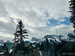 Skyline 205 Mountain View Townhouse-AC-Heated Pool-Hot Tub