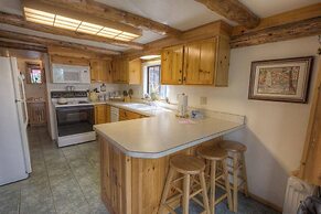 Zephyr Cabin 3 Bedroom Home by RedAwning