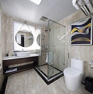 Diamond Luxury Hotel