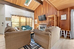 Raccoon Roost 3 Bedroom Condo by RedAwning