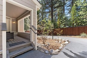 Raccoon Roost 3 Bedroom Condo by RedAwning