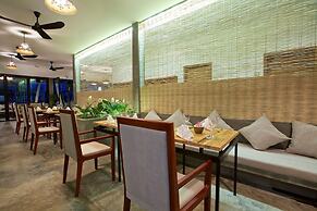 Chhouy Vathna Angkor Boutique