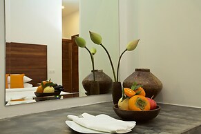 Chhouy Vathna Angkor Boutique