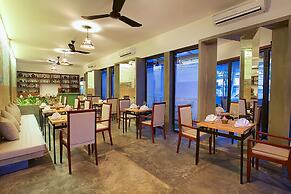 Chhouy Vathna Angkor Boutique