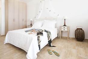 Deluxe King Size Studio - Aloe